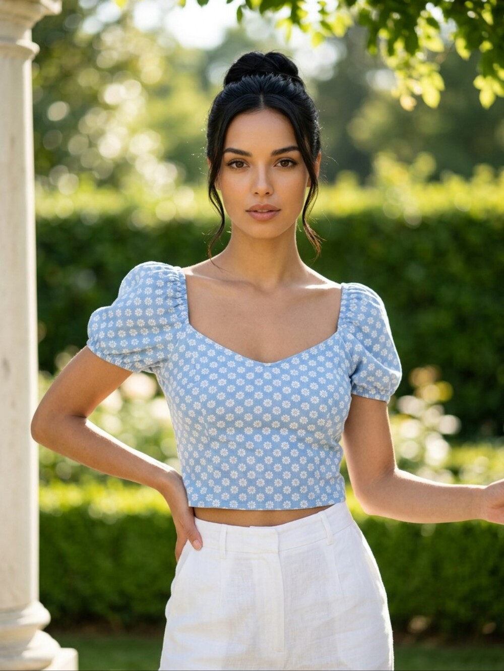 Abercrombie & Fitch Light Blue Floral Puff-Sleeve Crop Top